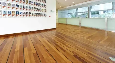 parqueteur Guilers-1