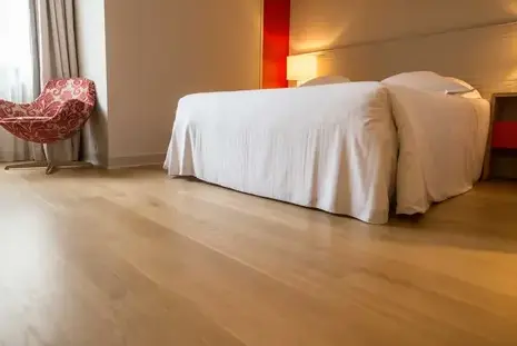 pose et rénovation parquet massif Brest-1